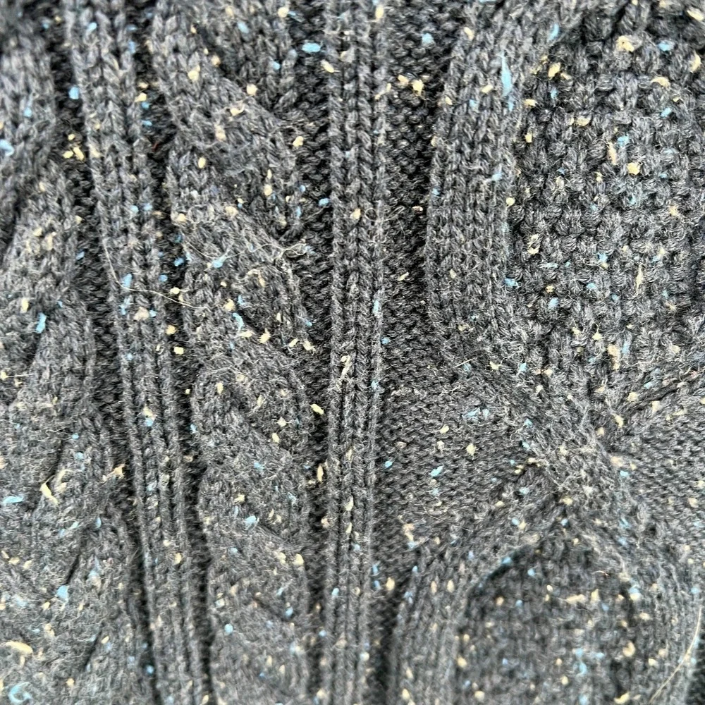 LL Bean classic Navy Blue Sprinkle specked Chunky cable Knit Sweater‎ preppy L
